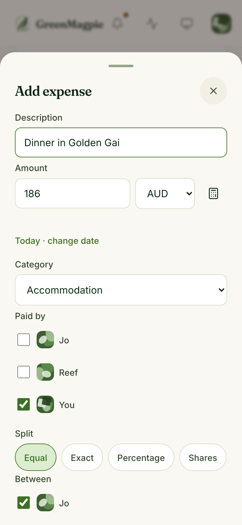 Adding a $186 dinner expense to a group, with split method and participants